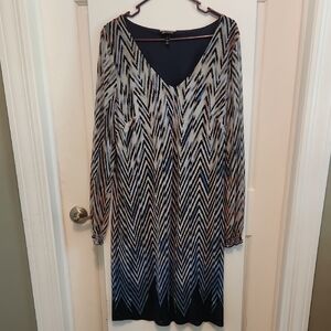 Allison Brittney Black and White Sheath Dress Long Sleeve V-Neck